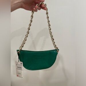🆕 Green Shoulder Bag